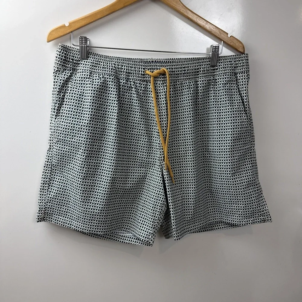 J by J.Crew Flex Swimwear Trunks Drawstring Mesh Lined Geometric Pattern Men's L